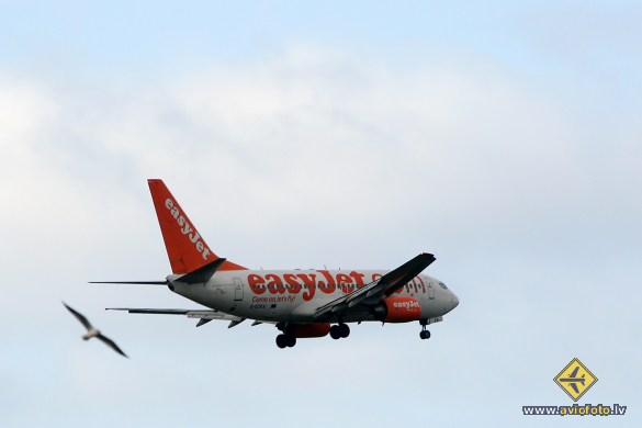 Boeing 737-73V